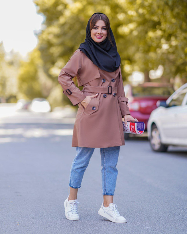 بارونی دخترانه، بارونی زنانه،مدل شراره