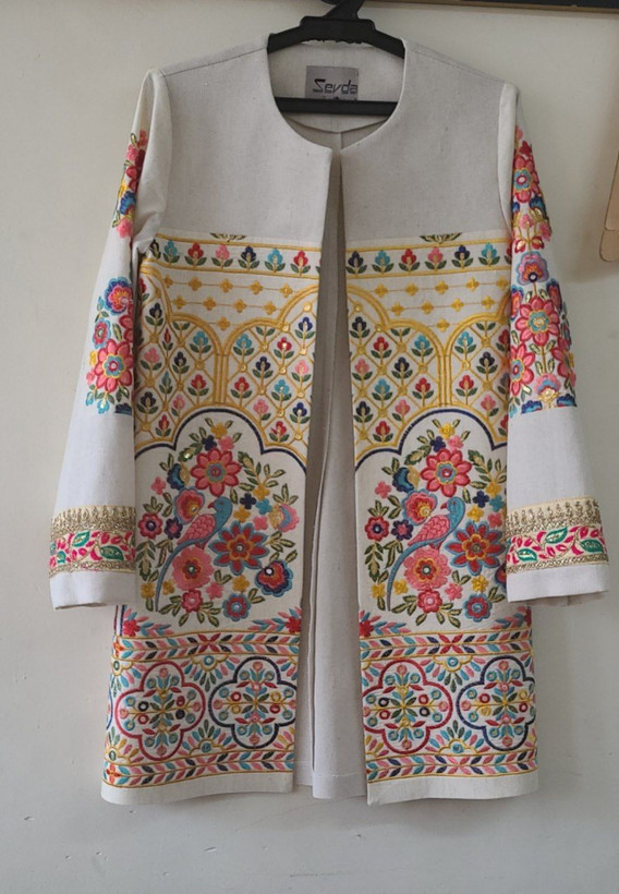 مدل(مرغ آمین)